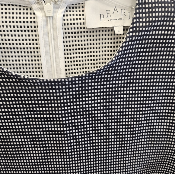 Pearl By Lela Rose Check Poplin Shirt - Picture 4 of 9